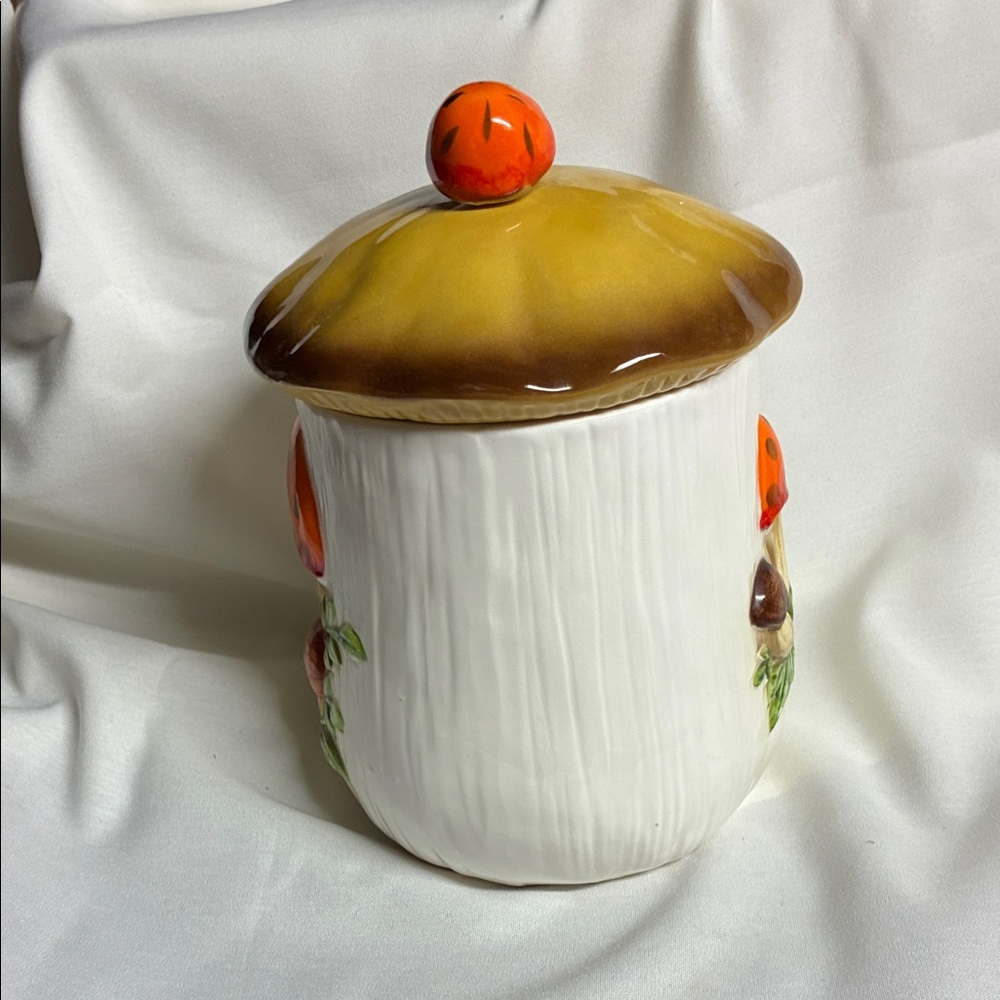 Vintage Sears Merry Mushroom Small Canister Jar With Lid 1970s Replacement - Picture 3 of 10